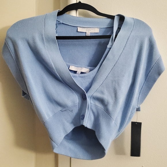 Love for Humanity 2 Set Top - Picture 6 of 7